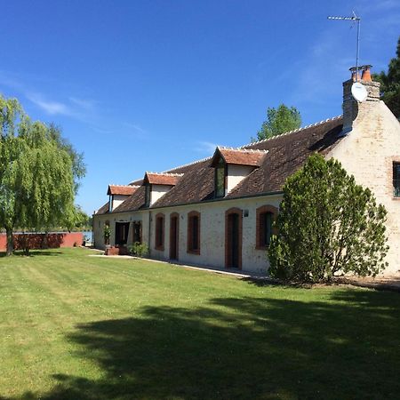 Chambre D'Hotes Le Grand Fourneau Lassay-sur-Croisne Exterior foto