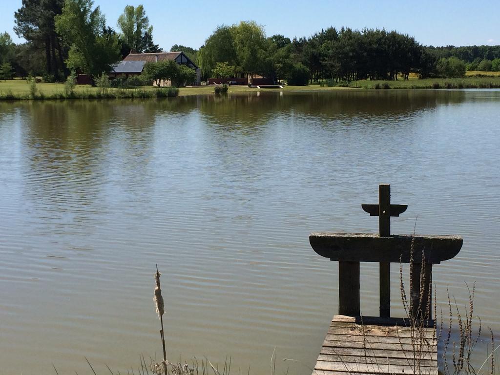 Chambre D'Hotes Le Grand Fourneau Lassay-sur-Croisne Exterior foto