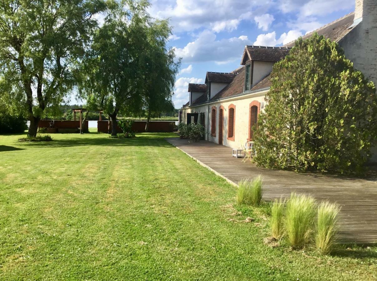Chambre D'Hotes Le Grand Fourneau Lassay-sur-Croisne Exterior foto